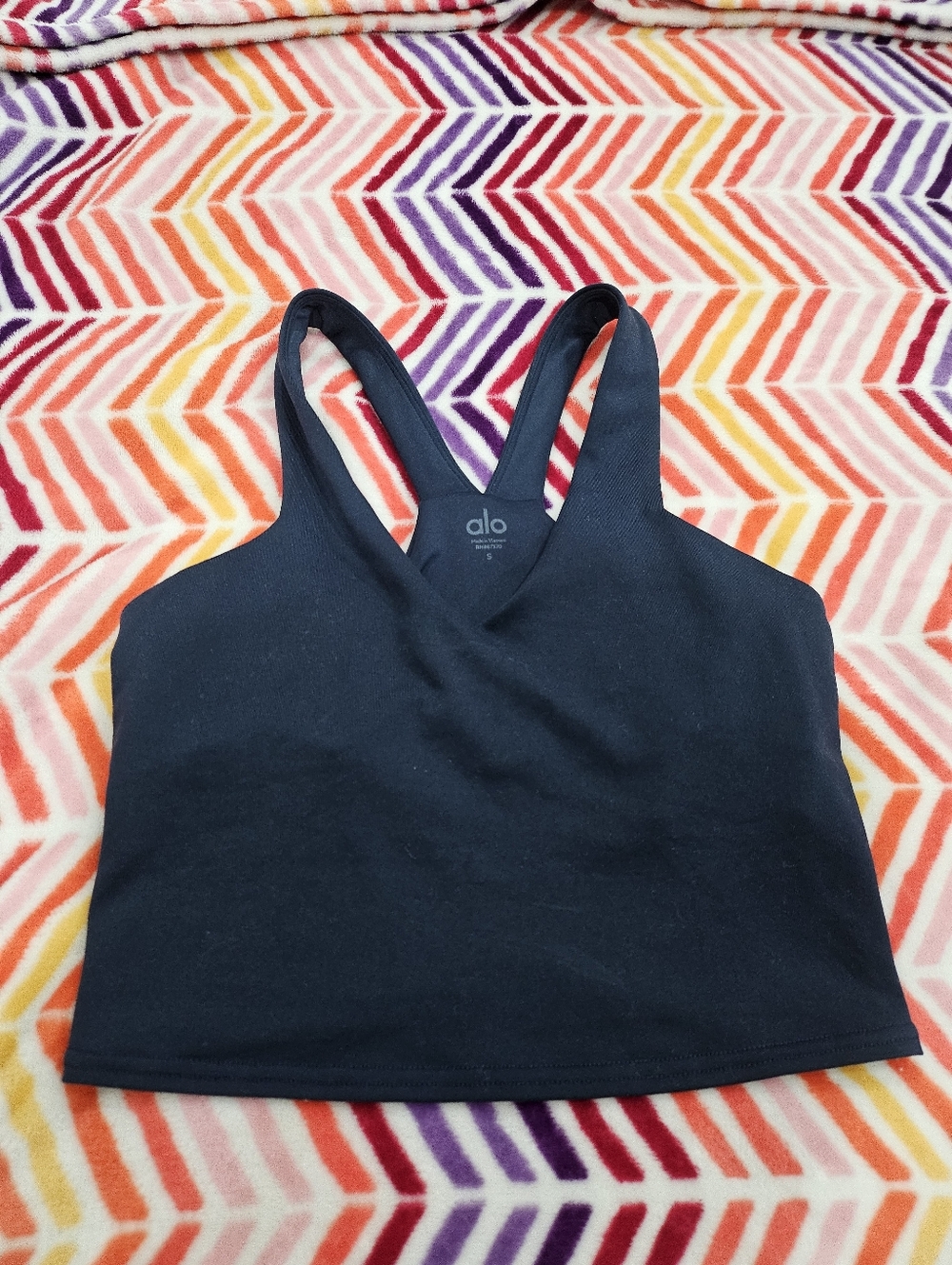 ALO Yoga Airbrush Real Bra Tank Navy Size 2